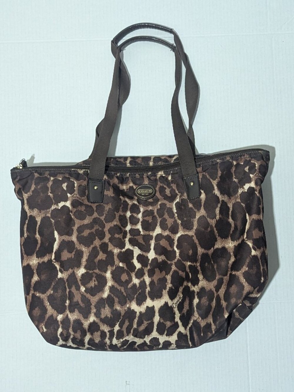Coach Leopard Print Nylon Weekender Tote Bag Travel Carryall Zip Top NO Pouch - Picture 3 of 10